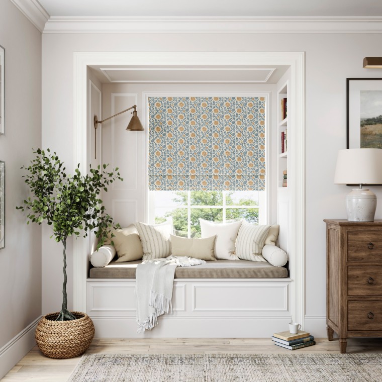 Mevlana Ginger Roman Blind Lifestyle