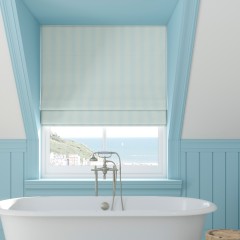 Ischia Aqua Roman Blind Lifestyle